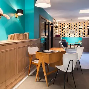 https://suite-marceau-helzear.fr-paris.fr
